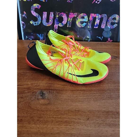 Women's Nike 718841 700 Nike 1.0 Cross Bionic 2 Volt Crimson Sz 8.5 - Picture 1 of 10